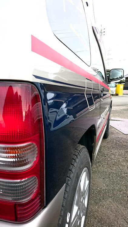 パジェロミニの洗車日和☀・朝一洗車・清々しい秋晴れの朝・ワックスでヌルテカ・パジェロミニはカッコイイに関するカスタム事例の投稿画像3枚目