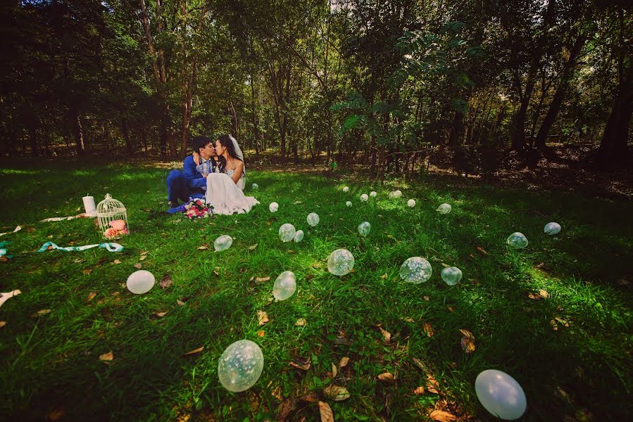 Fotografo di matrimoni Maksim Ivanyuta (imstudio). Foto del 13 aprile 2016