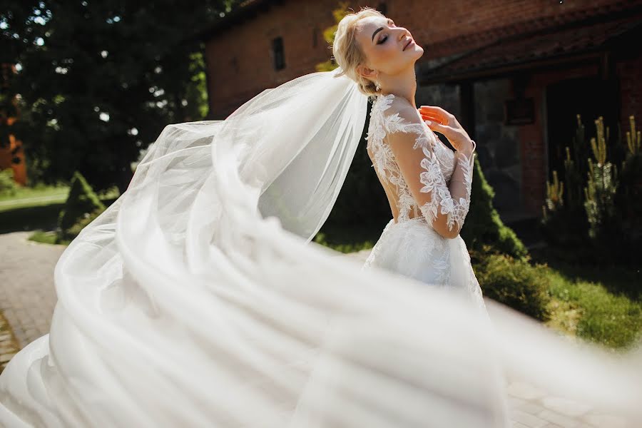 Wedding photographer Sergey Torgashinov (torgashinov). Photo of 19 August 2022