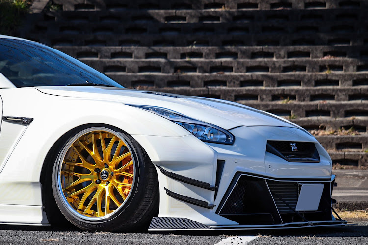 NISSAN GT-Rの朝活・カメ活・ドライブ・team kuhl'sに関するカスタム事例の投稿画像4枚目