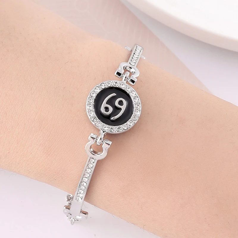 Nova pulseira coreana com 12 constelações, simples e fashion, estilo coreano, acessório perfeito para presentear alguém especial.