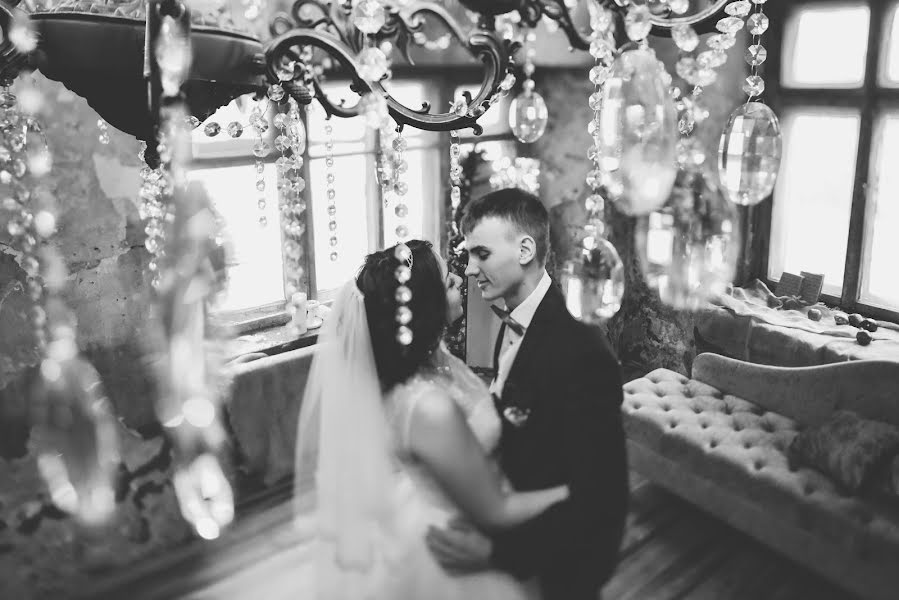 Düğün fotoğrafçısı Denis Khuseyn (legvinl). 25 Ocak 2018 fotoları