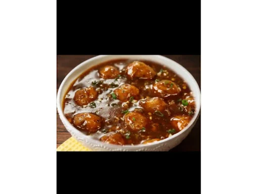 Veg. Manchurian [Gravy] [8 Pieces]