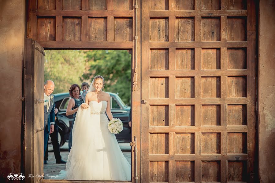 Wedding photographer Toñi Olalla (toniolalla). Photo of 22 August 2016