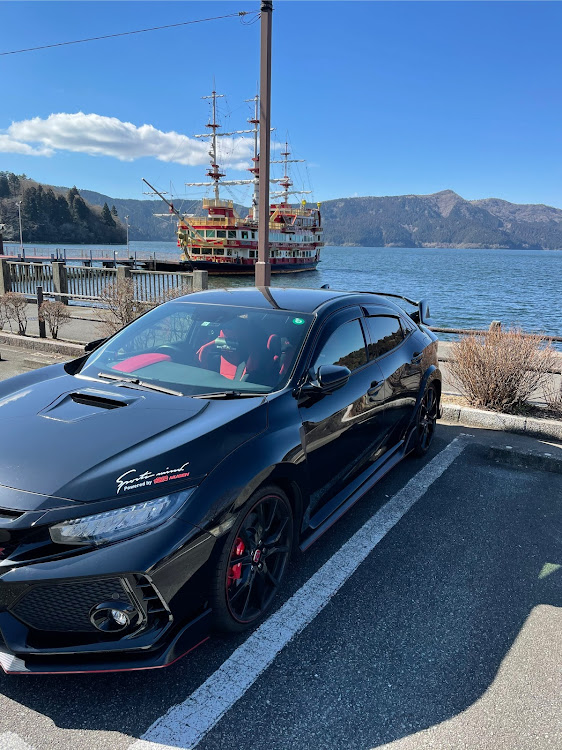 シビックタイプRの休日ドライバー・FK8・峠プロジェクトステッカーに関するカスタム事例の投稿画像3枚目