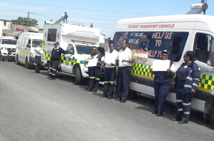 Eastern Cape ambulance drivers have gone back to servicing Port Elizabeth’s townships.