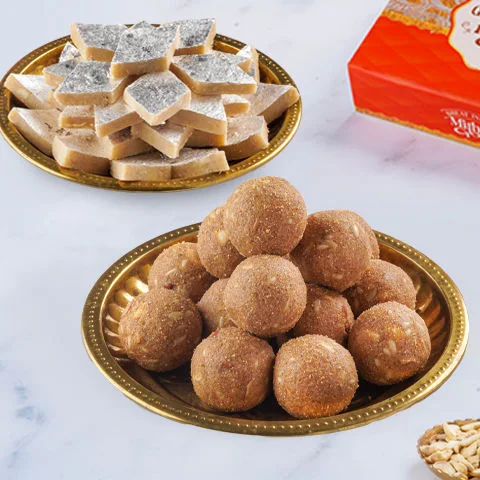 Panjiri Laddu (500g) & Kaju Katli (500g) Combo