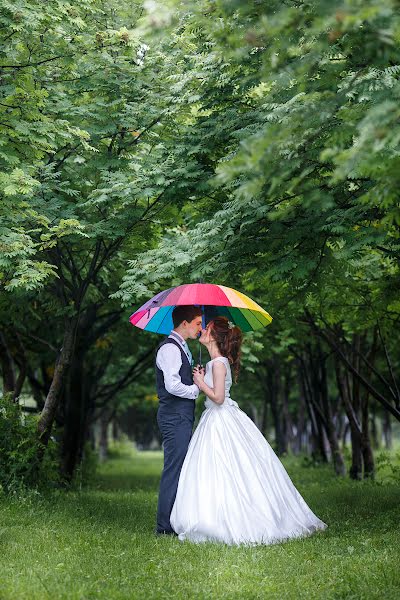 Photographe de mariage Mariya Gucu (mariagutsu). Photo du 3 juillet 2017