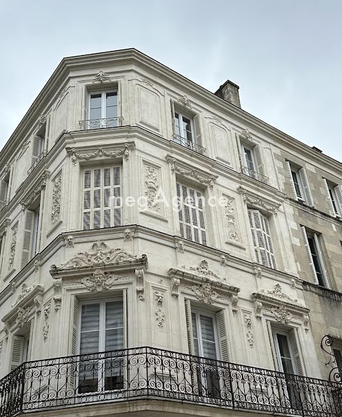 Vente appartement 2 pièces 53 m² à Poitiers (86000), 132 000 €