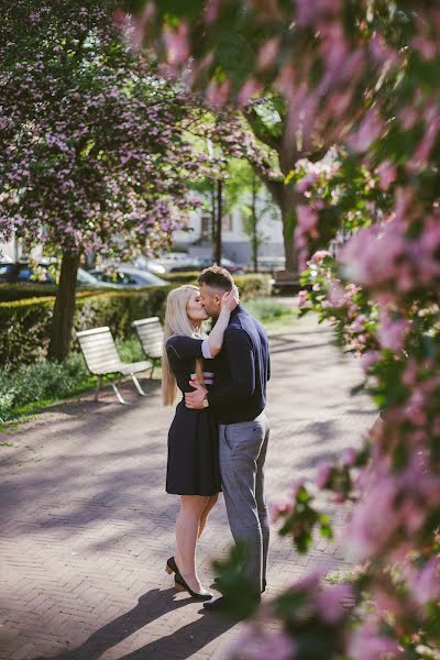 Fotógrafo de casamento Natalia Fomina (nataliafomina). Foto de 13 de março 2020