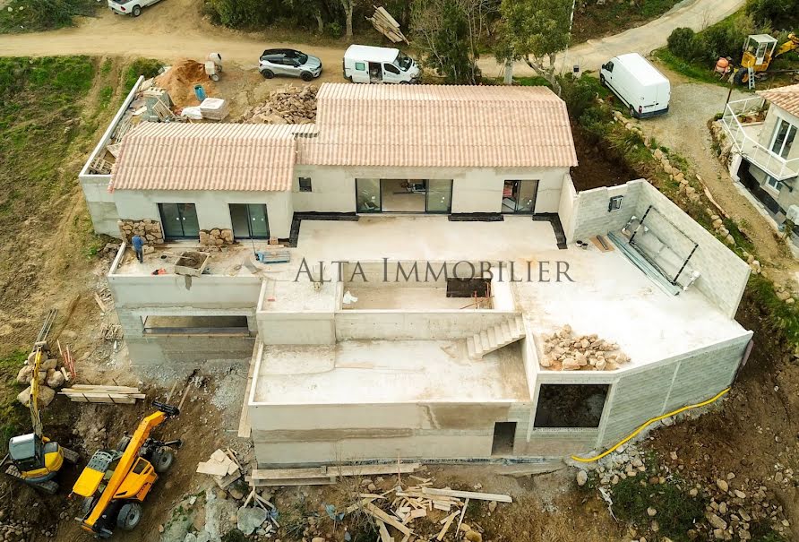 Vente villa 5 pièces 210 m² à Sari-Solenzara (20145), 1 100 000 €