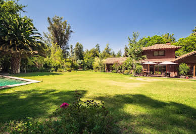 House with garden and terrace 17