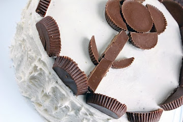 Reese’s Peanut Butter Cup Cake