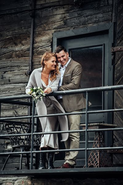 Wedding photographer Valters Pelns (valtersp). Photo of 27 May 2020