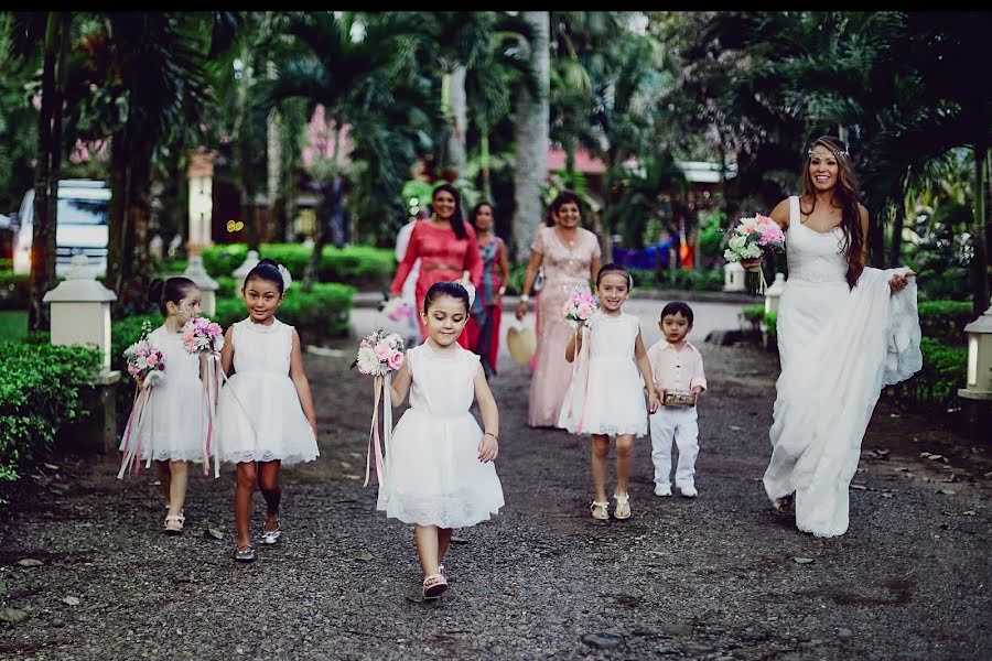 Fotógrafo de bodas John Palacio (johnpalacio). Foto del 15 de julio 2019