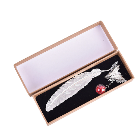 Exquisite Metal Bookmark Creative Birthday Gift for Girl Boy Girlfriend Classmate Teacher. A unique and thoughtful prese