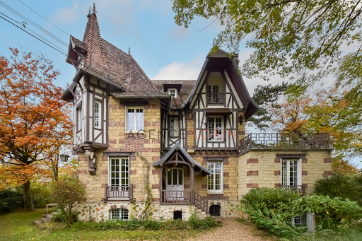Maison avec jardin et terrasse 1