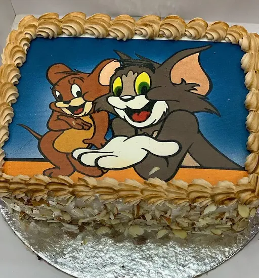 Almond Tom & Jerry Cake