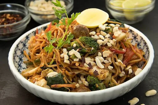 Bangkok Street Noodle Bowl