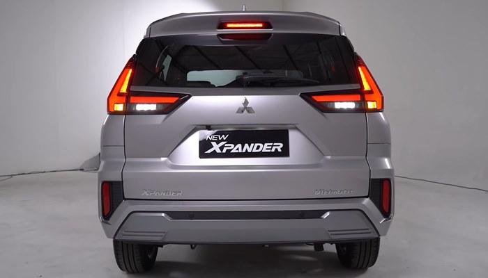 Lampu belakang Mitsubishi Xpander