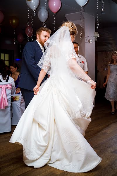 Wedding photographer Denis Konovalov (dezz1). Photo of 23 February 2018