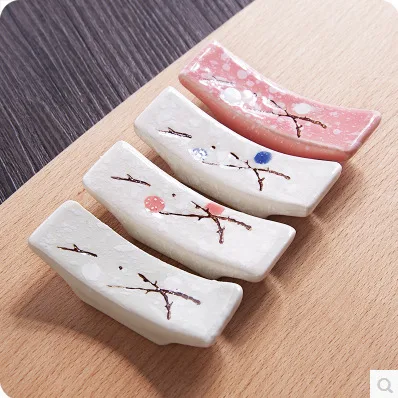 Japanese Style Plum Blossom Chopstick Holder Ceramic Chopstick Pillow Creative Kitchen Supplies Household Utensil
