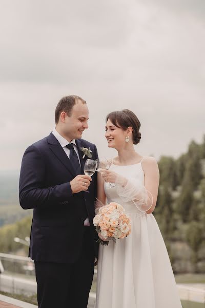 Fotografo di matrimoni Evgeniya Platonova (pltnv). Foto del 15 ottobre 2020