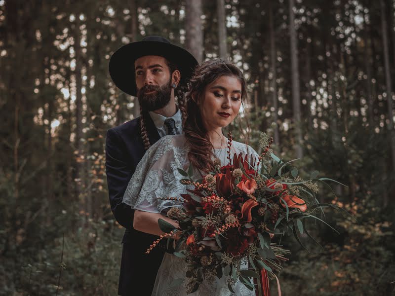 Wedding photographer Josef And Nia Gregor (josefandnia). Photo of 17 January 2019