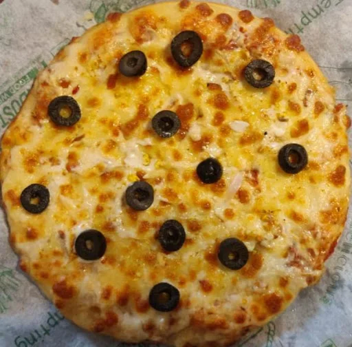 Black Olive Pizza