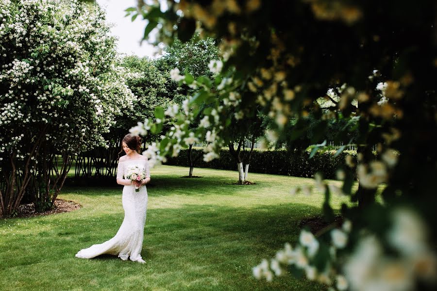 Wedding photographer Roman Belocerkovskiy (belocerman). Photo of 19 June 2016