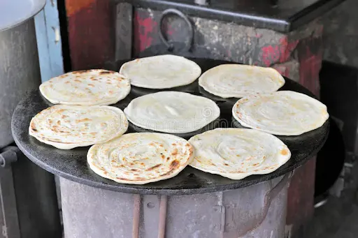 Mix Veg Paratha [Serves 1]