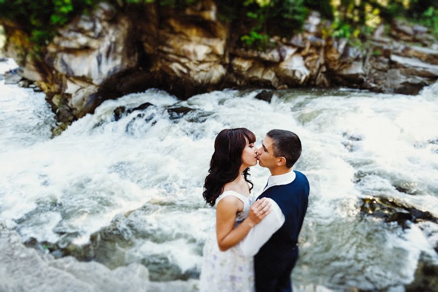 Fotógrafo de casamento Orest Palamar (palamar). Foto de 21 de agosto 2018