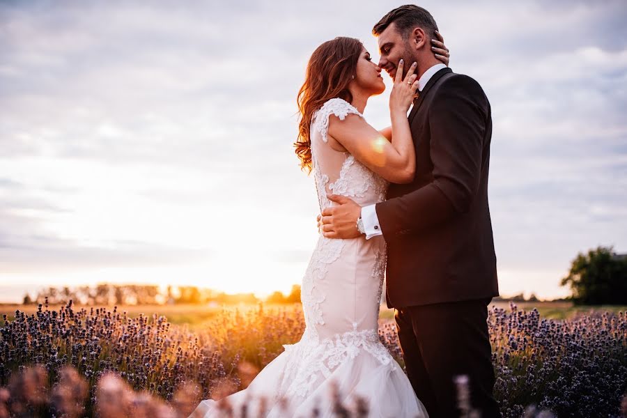 Fotógrafo de bodas Pawel Andrzejewski (loveneeds). Foto del 23 de julio 2020