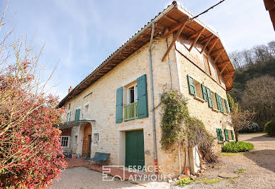 Maison avec terrasse 1