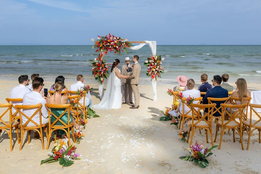 Fotógrafo de casamento Lucia Mahitanon (thailand007). Foto de 5 de março