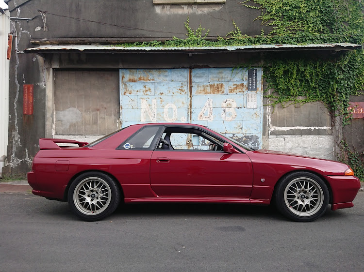 スカイライン GT-RのBNR32カッコいい・コンテナ最高・梅雨入り間近・最高のリフレッシュに関するカスタム事例の投稿画像5枚目