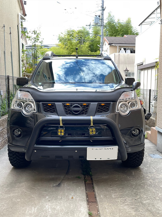 エクストレイルのフォグ交換・ブルバー取付・ワークライト取付・バンパーガード・T31エクストレイルに関するカスタム事例の投稿画像2枚目