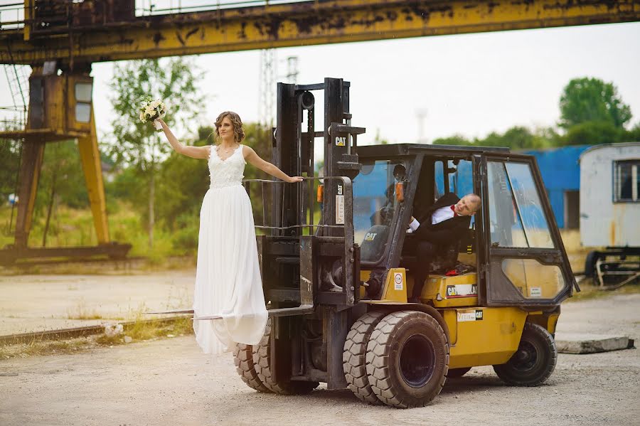 Wedding photographer Simon Varterian (svstudio). Photo of 21 October 2016