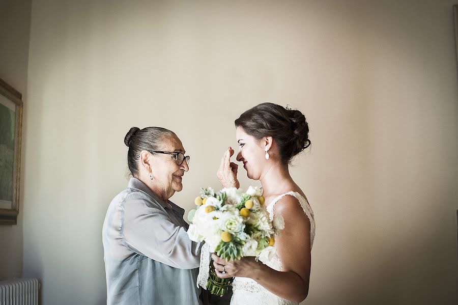 Fotógrafo de bodas Alessandro Iasevoli (iasevoli). Foto del 1 de enero 2014