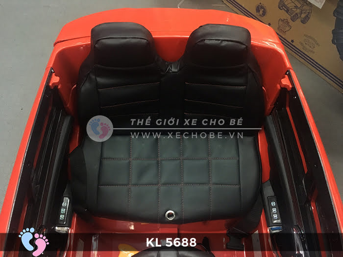 xe oto dien tre em kl-5688 13