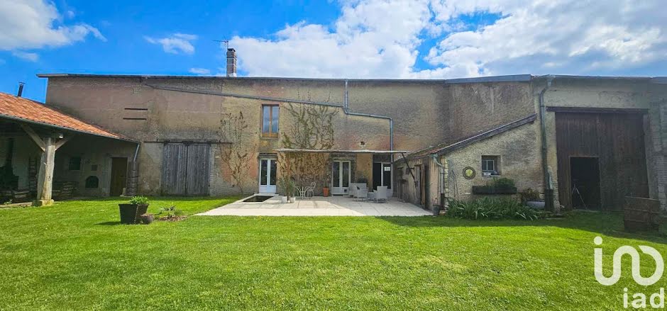 Vente maison 7 pièces 202 m² à Saint-Hilaire-en-Woëvre (55160), 355 000 €