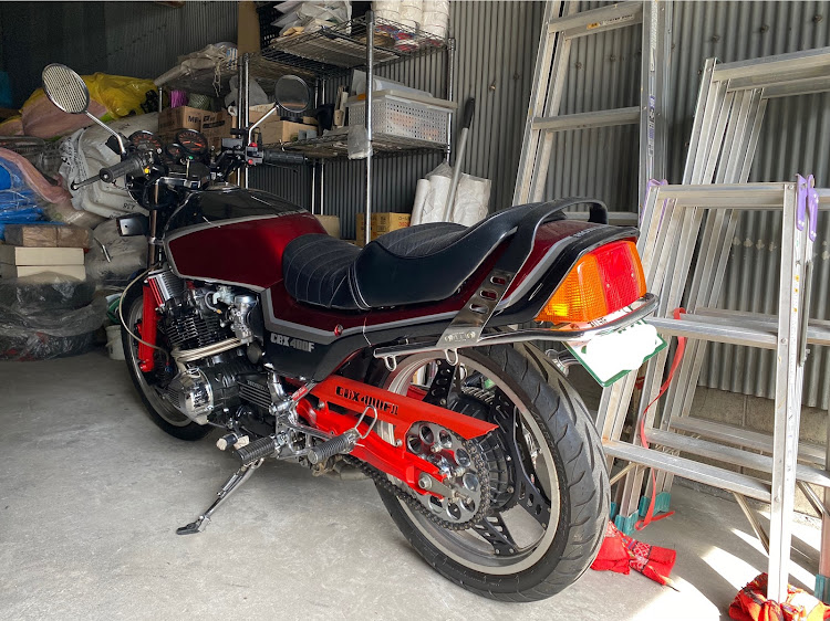 T.Kさんが投稿したバイクもいいぞ・旧車大好き・オトナのおもちゃに関するカスタム事例の投稿画像2枚目