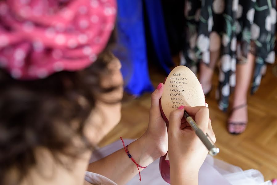 Fotografo di matrimoni Nikos Efstratiou (cicada-studio). Foto del 3 febbraio 2021