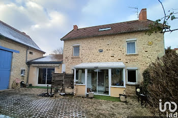 maison à Saint-Bonnet-de-Rochefort (03)