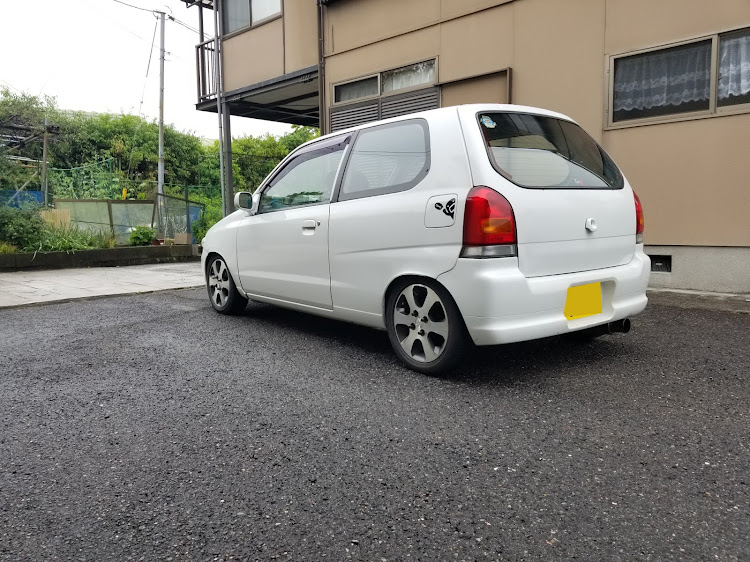 アルトの車検の準備・バッテリー・バッテリー交換に関するカスタム事例の投稿画像1枚目