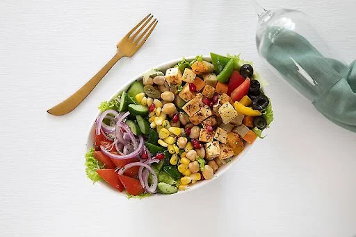 Turkish Cottage Cheese And Chickpea Salad