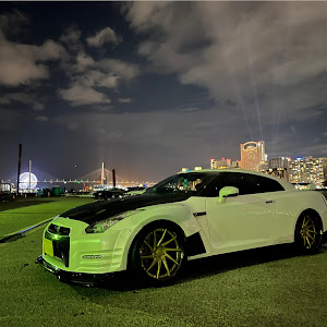 NISSAN GT-R R35