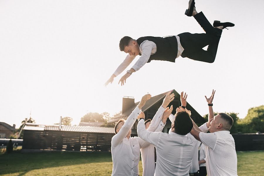 Wedding photographer Vitalii Shmil Reshetniak (shmil). Photo of 27 June 2021