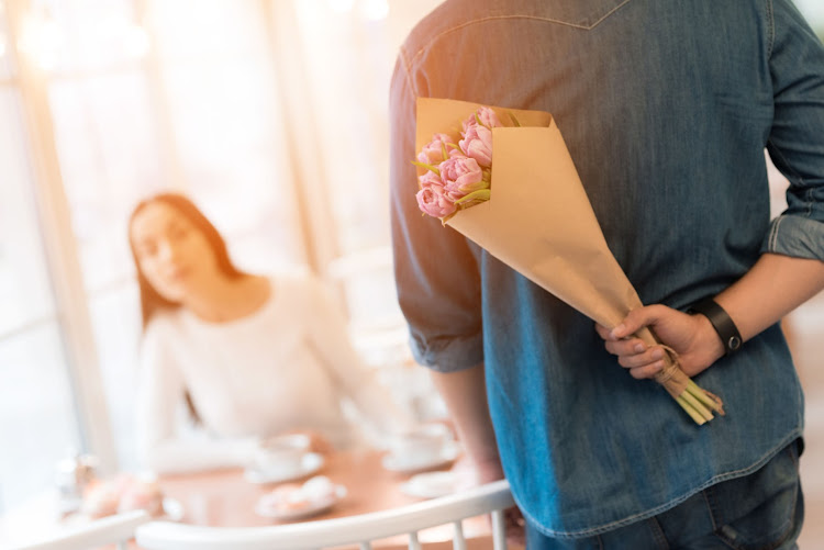 Husband forgot your anniversary? He’s sorry about that, and he’ll make it up to you - possibly with flowers.