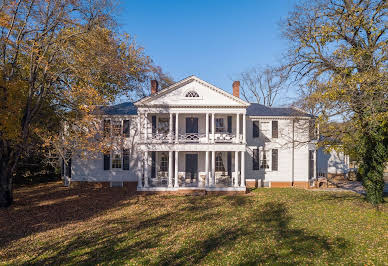 House with garden and terrace 1